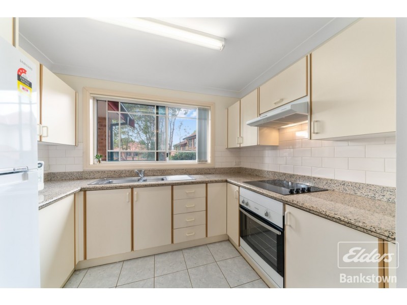 4/224 Old Kent Road, Greenacre NSW 2190
