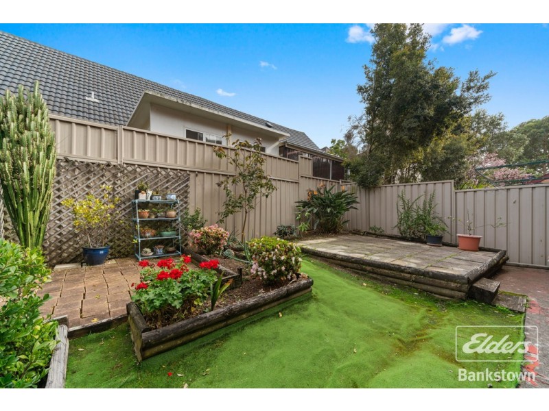 4/224 Old Kent Road, Greenacre NSW 2190