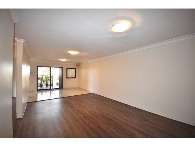 28/7-13 Melanie Street, Bankstown NSW 2200
