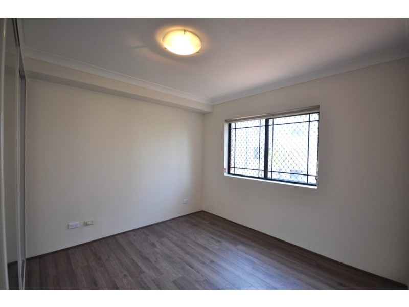 28/7-13 Melanie Street, Bankstown NSW 2200