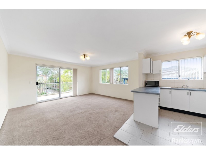 10/90 Meredith Street, Bankstown NSW 2200