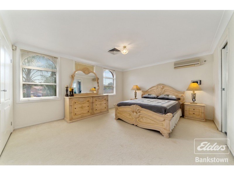 15 Nottingham Crescent, Chipping Norton NSW 2170