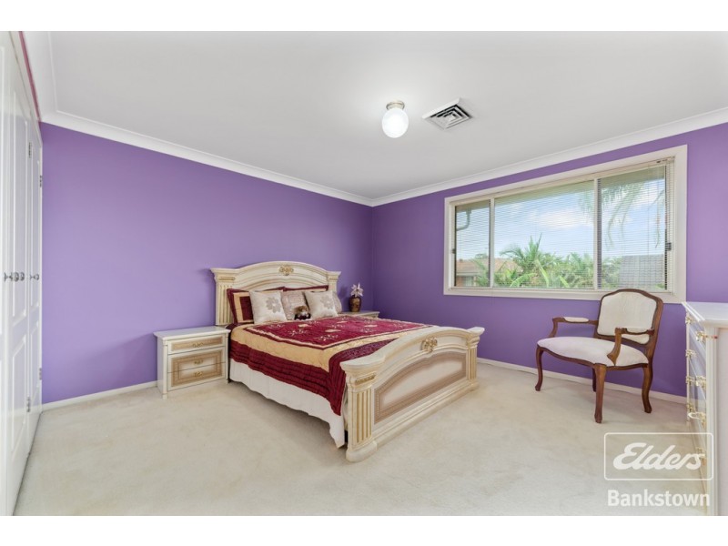 15 Nottingham Crescent, Chipping Norton NSW 2170
