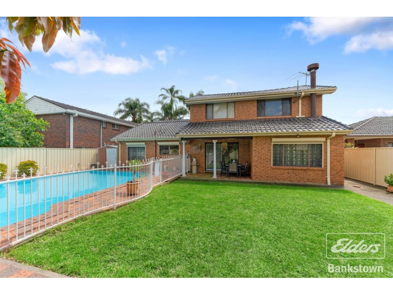 15 Nottingham Crescent, Chipping Norton NSW 2170