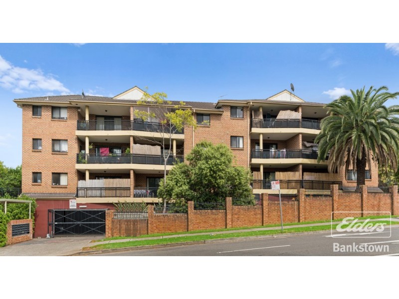 2/146 Meredith Street, Bankstown NSW 2200