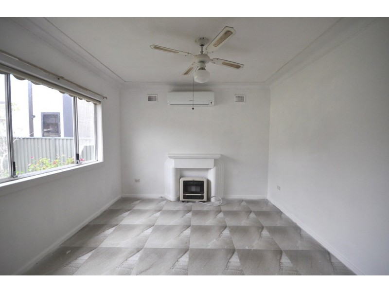 2A Townsend Street, Condell Park NSW 2200