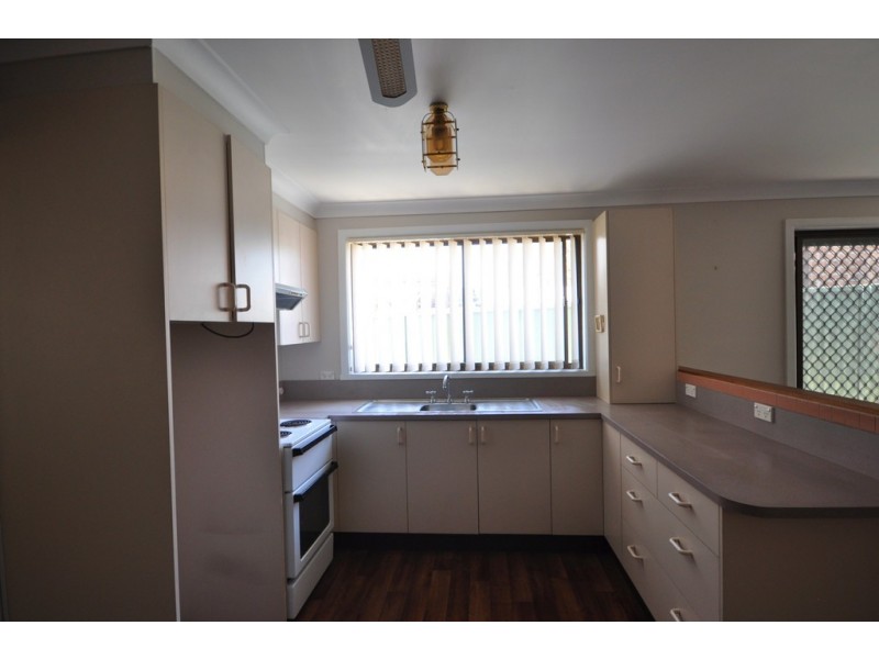 2/41 Strickland Street, Bass Hill NSW 2197