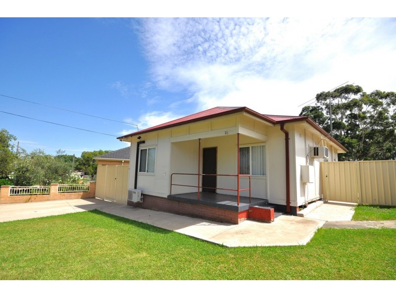 25 Gray Crescent, Yagoona NSW 2199