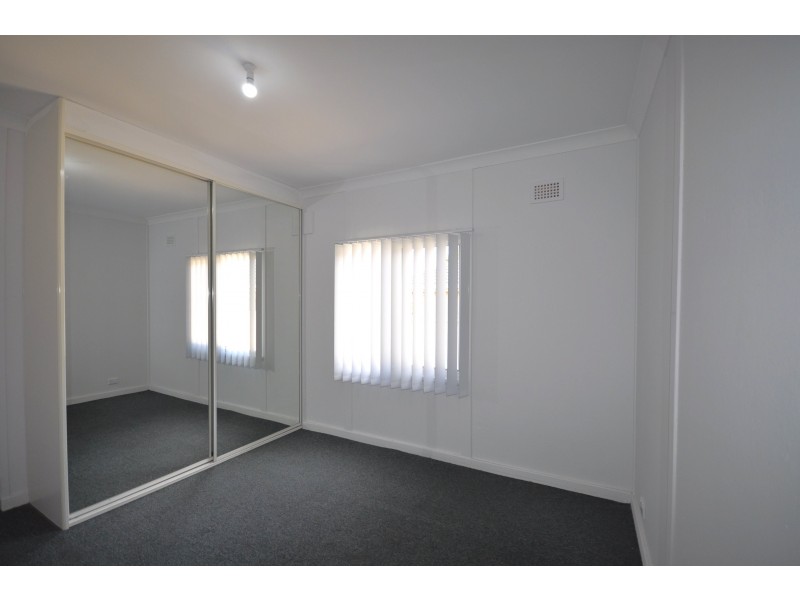 25 Gray Crescent, Yagoona NSW 2199