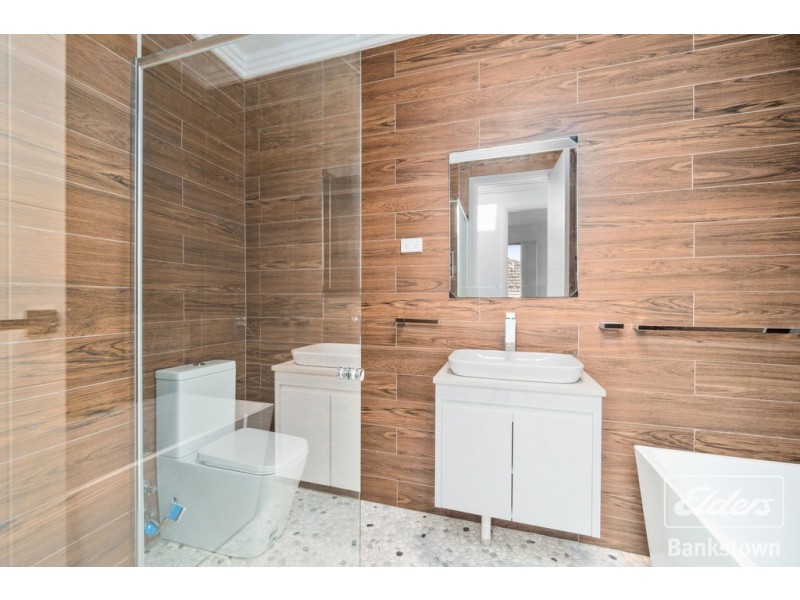 6 Wendy Avenue, Georges Hall NSW 2198