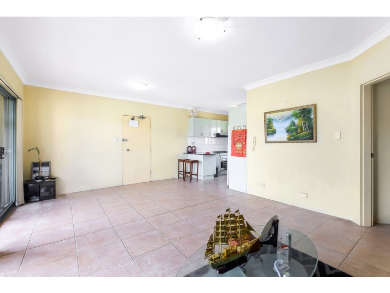 6/28 Meredith Street, Bankstown NSW 2200