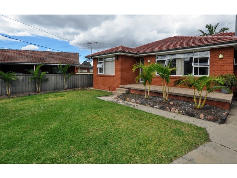 18 Narelle Crescent, Greenacre NSW 2190