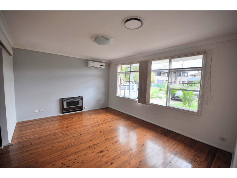 18 Narelle Crescent, Greenacre NSW 2190