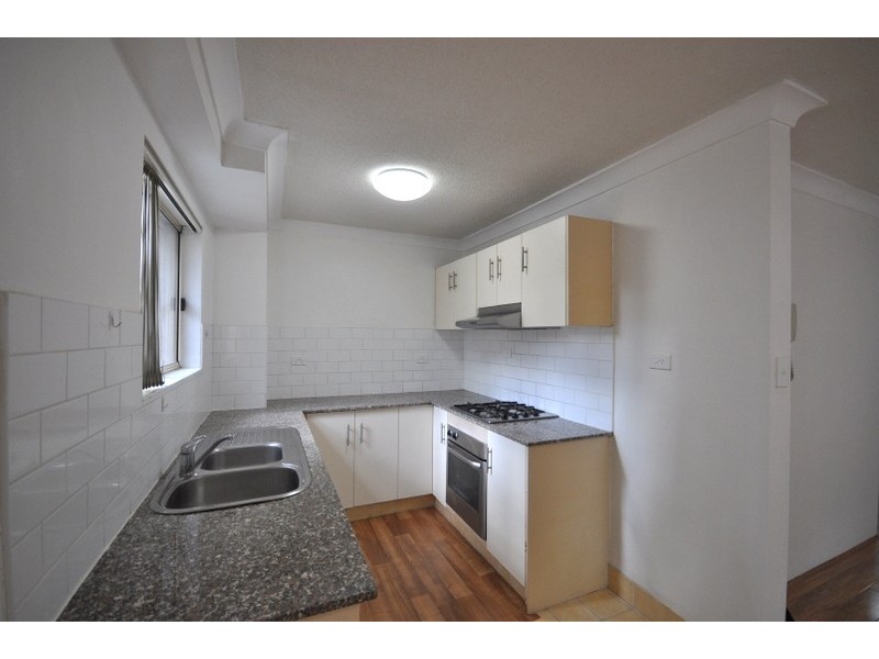 18/17-21 Stanley Street, Bankstown NSW 2200