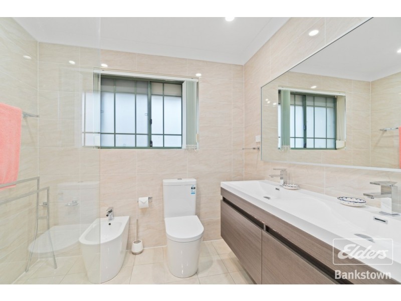 1/2 Gallipoli Street, Condell Park NSW 2200