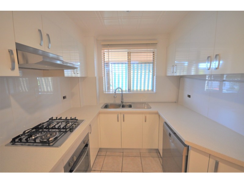 9/2B Myrtle Road, Bankstown NSW 2200