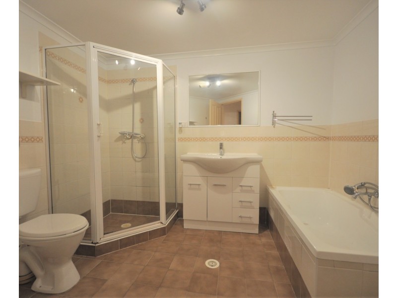 9/2B Myrtle Road, Bankstown NSW 2200