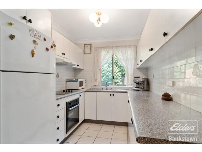 11/122 Meredith Street, Bankstown NSW 2200