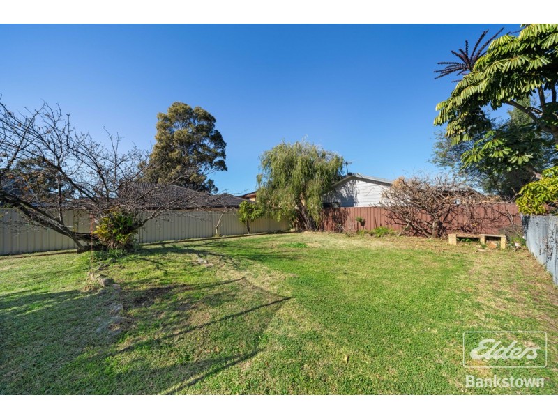 101 Highview Avenue, Greenacre NSW 2190