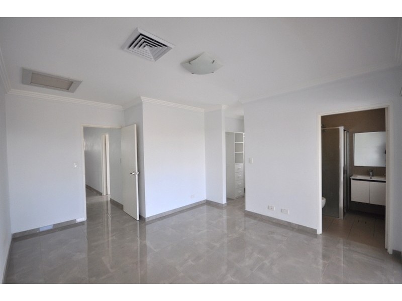 24 Lawford Street, Greenacre NSW 2190