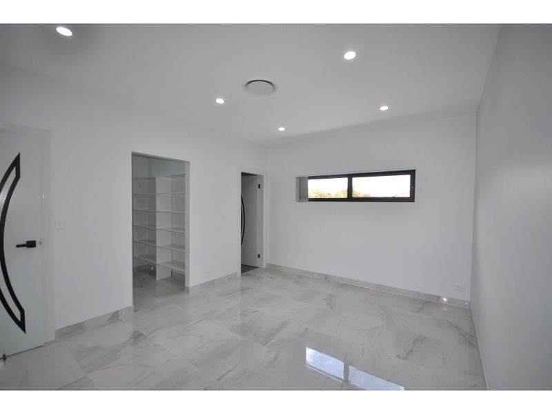 7 Sussman Avenue, Bass Hill NSW 2197