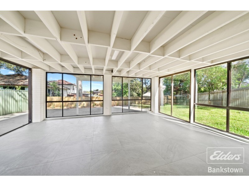 35 Donington Avenue, Georges Hall NSW 2198