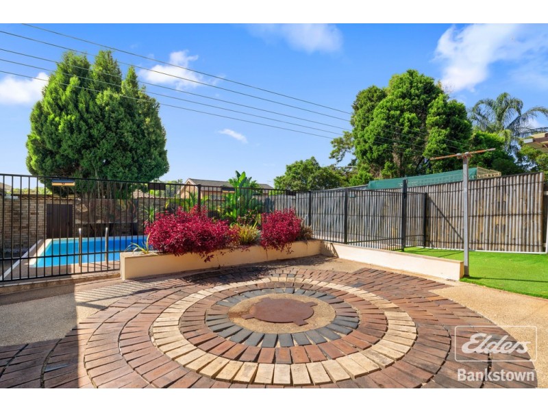 16 Oak Drive, Georges Hall NSW 2198