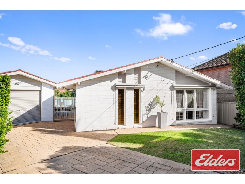 17 Sevenoaks Crescent, Bass Hill NSW 2197