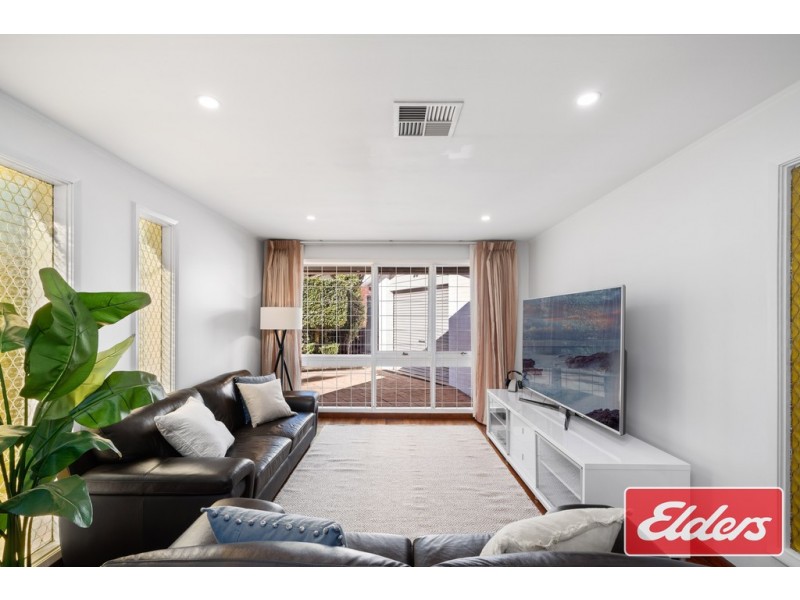 17 Sevenoaks Crescent, Bass Hill NSW 2197