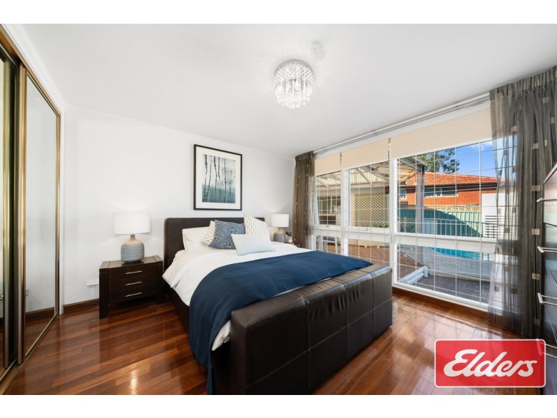 17 Sevenoaks Crescent, Bass Hill NSW 2197