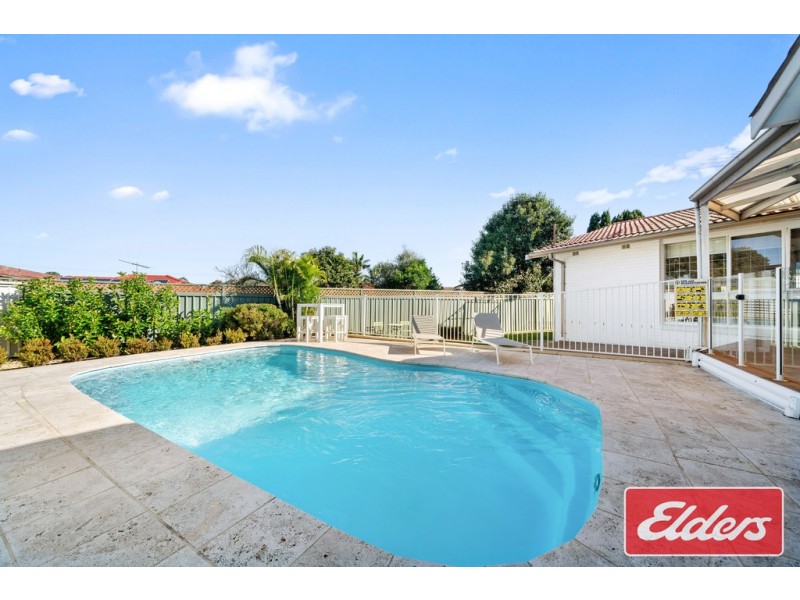 17 Sevenoaks Crescent, Bass Hill NSW 2197