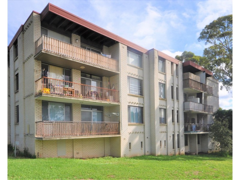 17/166 Greenacre Road, Bankstown NSW 2200