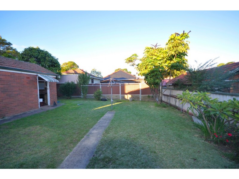 9 Noble Avenue, Punchbowl NSW 2196