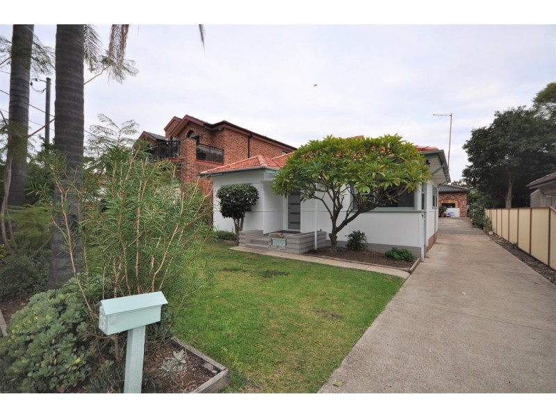 25 Houston Road, Yagoona NSW 2199