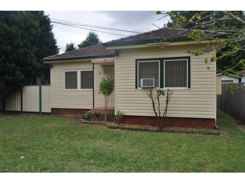 17 Sixth Avenue, Condell Park NSW 2200