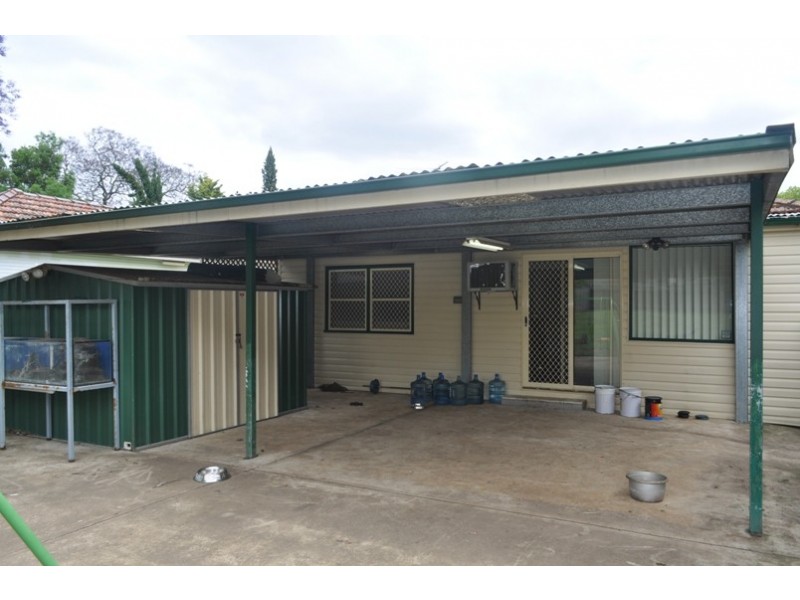 17 Sixth Avenue, Condell Park NSW 2200