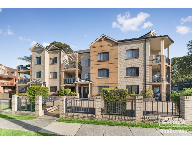 13/41 Cairds Avenue, Bankstown NSW 2200