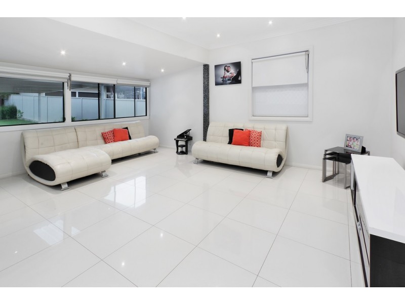 13 Lambeth Street, Panania NSW 2213