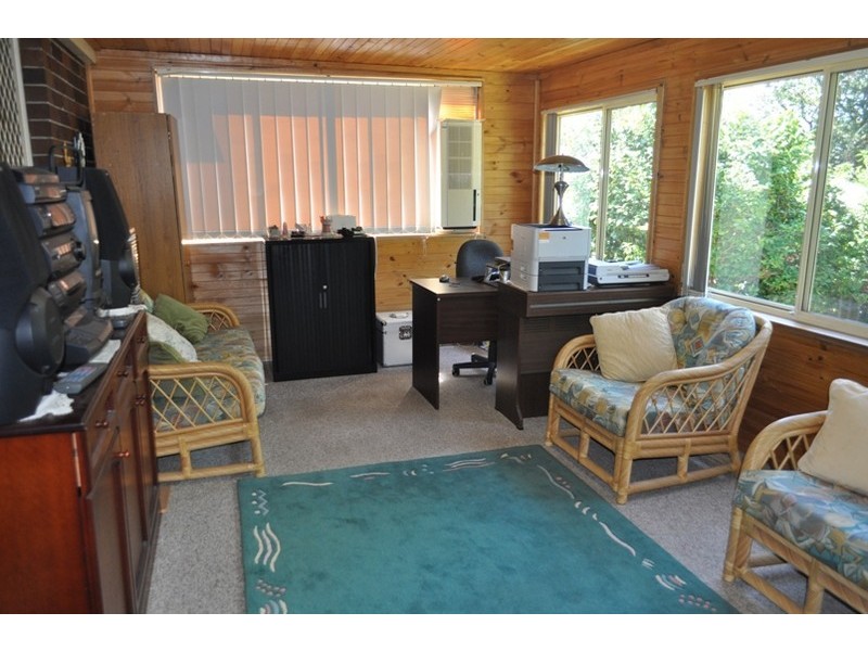 17  Harold Street, Mount Lewis NSW 2200