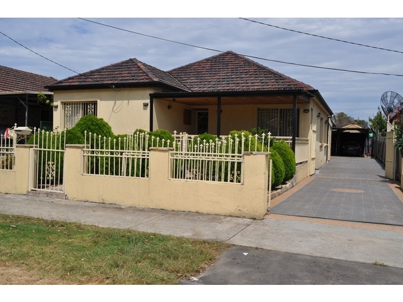 73 Renown Avenue, Wiley Park NSW 2195