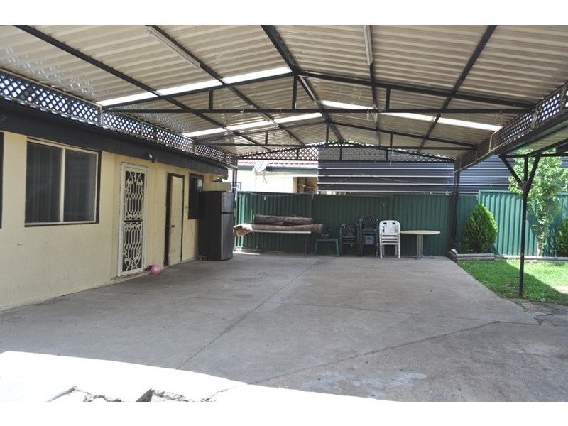 73 Renown Avenue, Wiley Park NSW 2195