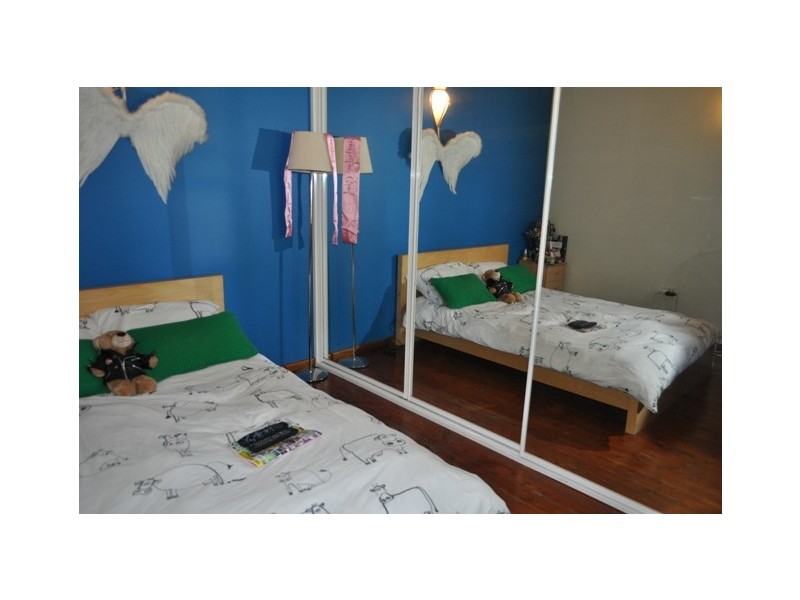 21  Endeavour Road, Georges Hall NSW 2198