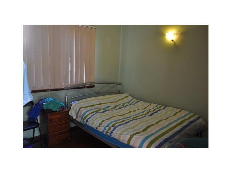 21  Endeavour Road, Georges Hall NSW 2198