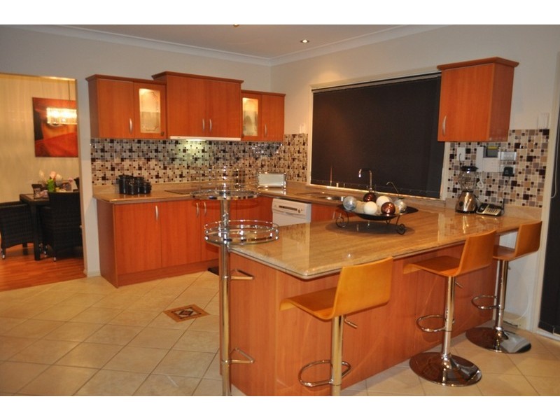 7 Larien Crescent, Birrong NSW 2143