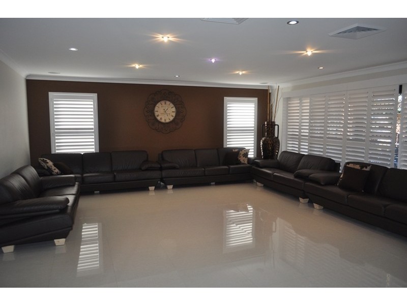 8 Ingram Avenue, Milperra NSW 2214