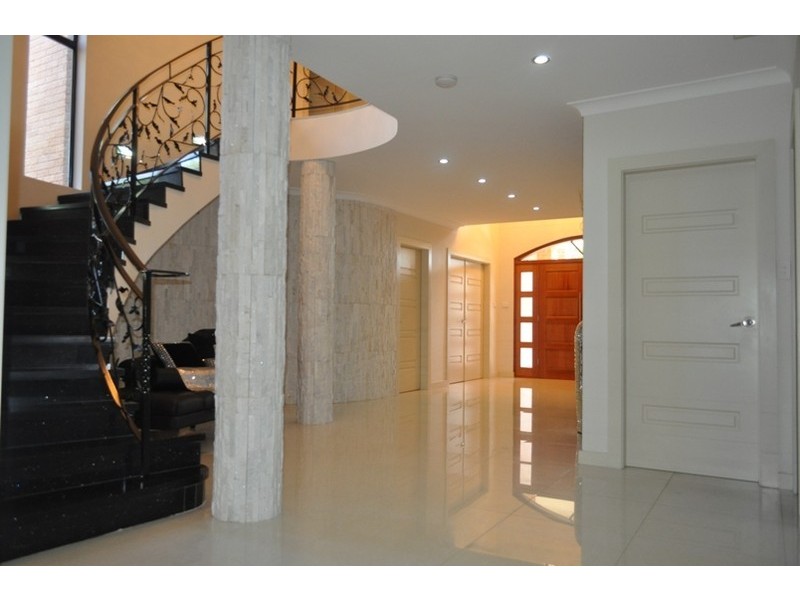 8 Ingram Avenue, Milperra NSW 2214