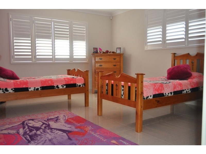 8 Ingram Avenue, Milperra NSW 2214