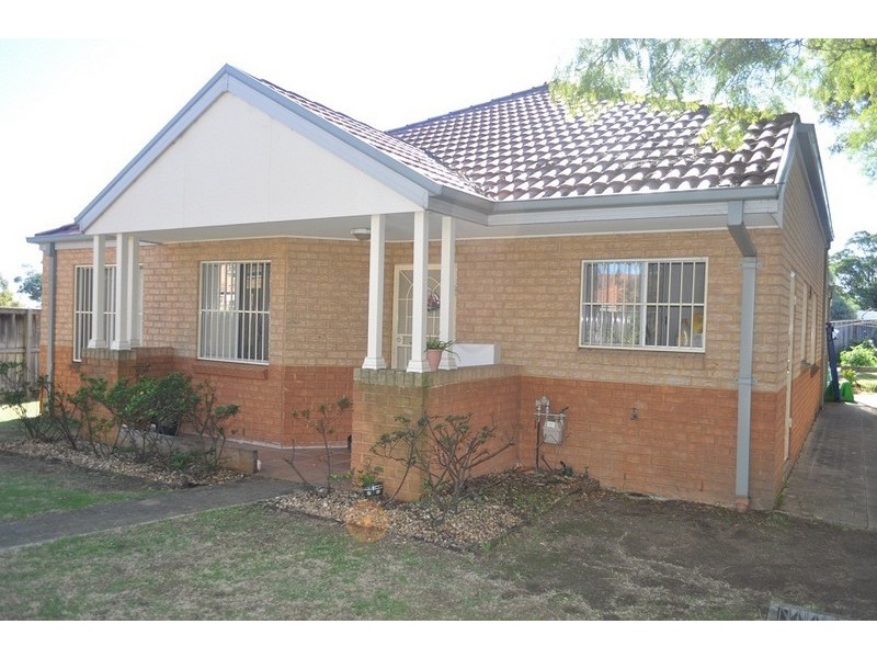 6/2A Houston Road, Yagoona NSW 2199