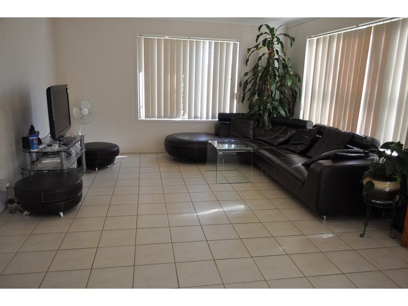 6/2A Houston Road, Yagoona NSW 2199