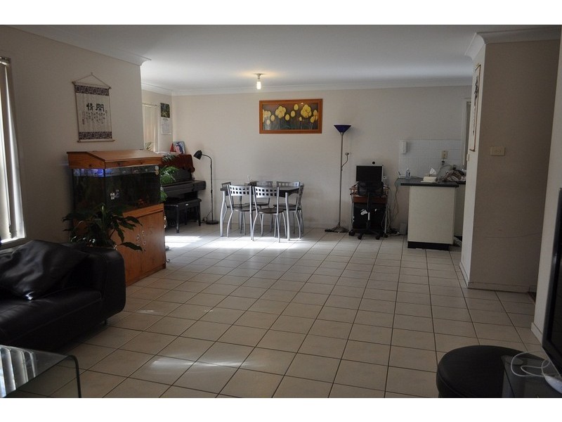 6/2A Houston Road, Yagoona NSW 2199